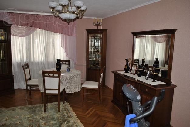 Продаётся  4комн. кв.г. Малоярославец.